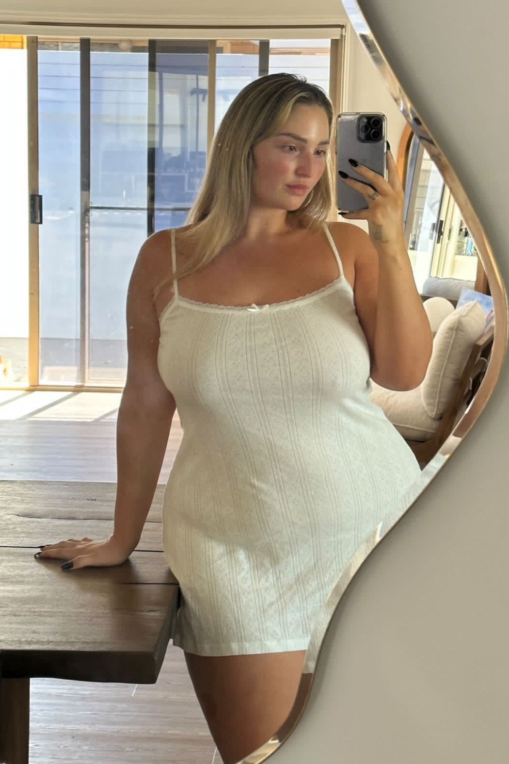 Reves Nightie